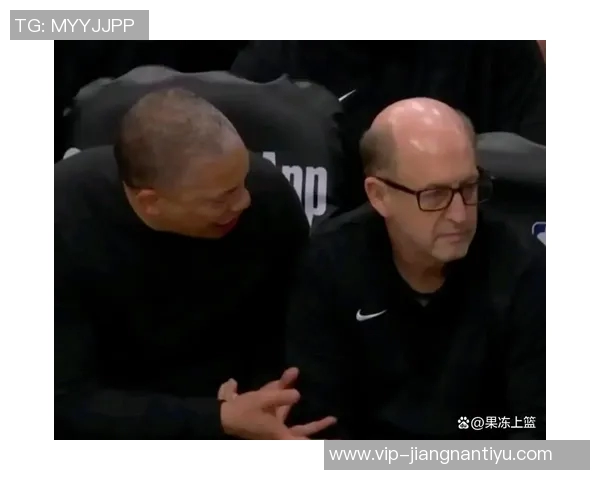 卢教练强调末节失误需加强防守和篮板争夺以提升比赛竞争力 卢教练强调末节失误需加强防守和篮板争夺以提升比赛竞争力