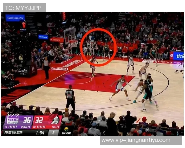 迈阿密球迷与杨瀚森偶遇合影网友呼吁保护他避免网络暴力