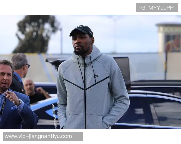 KD谈夺冠压力每次失利都成为磨砺我们的契机与动力