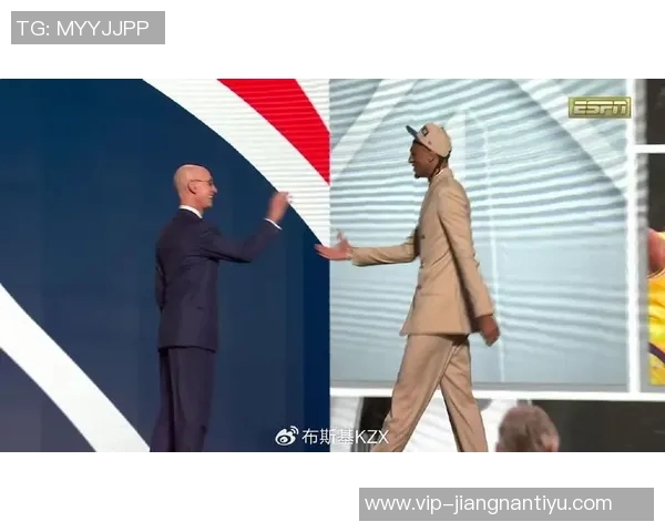 戈贝尔对萨尔的建议:提升身体素质以应对高强度比赛挑战