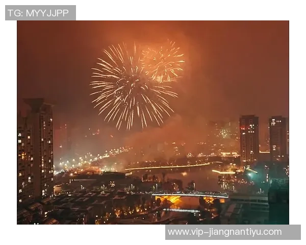 阿根廷球队赛前主场烟花盛宴引发罚款三场空场惩罚