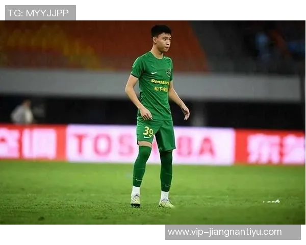 19岁王钰栋荣膺2025中国金童奖成中超本土射手王助力球队争冠